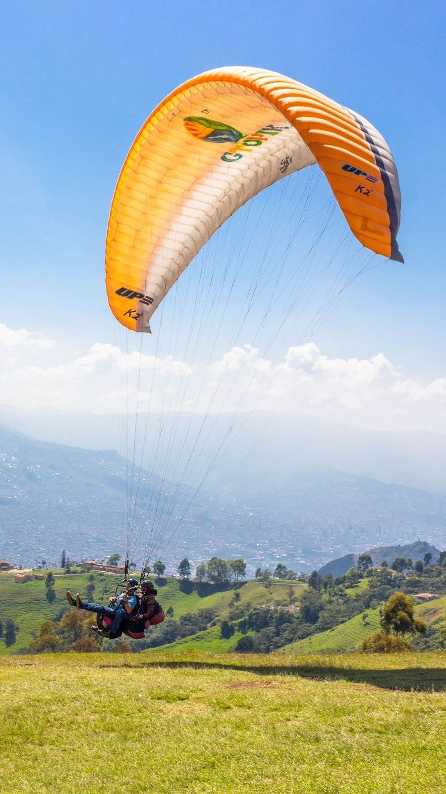 Tour De Parapente